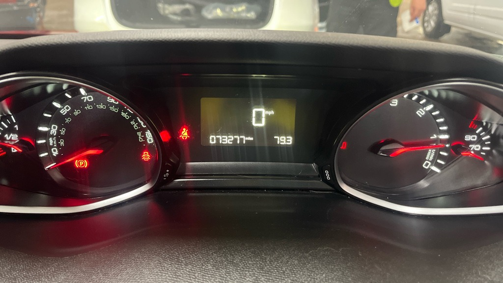 Used Peugeot 308 2019 for sale - 77128110: Photo 11