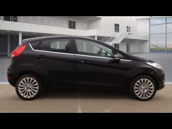 Used Ford Fiesta 2010 for sale - 74389990: Photo