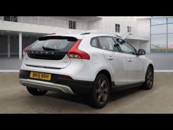 Used Volvo V40 2015 for sale - 74448013: Photo