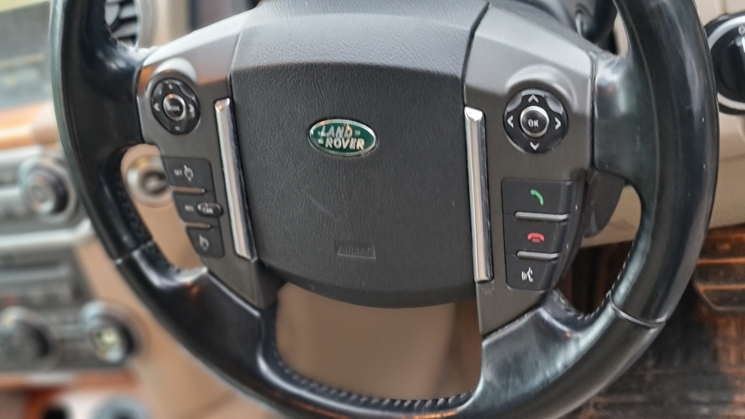 Used Land Rover Discovery 4 2014 for sale - 76017024: Photo 15