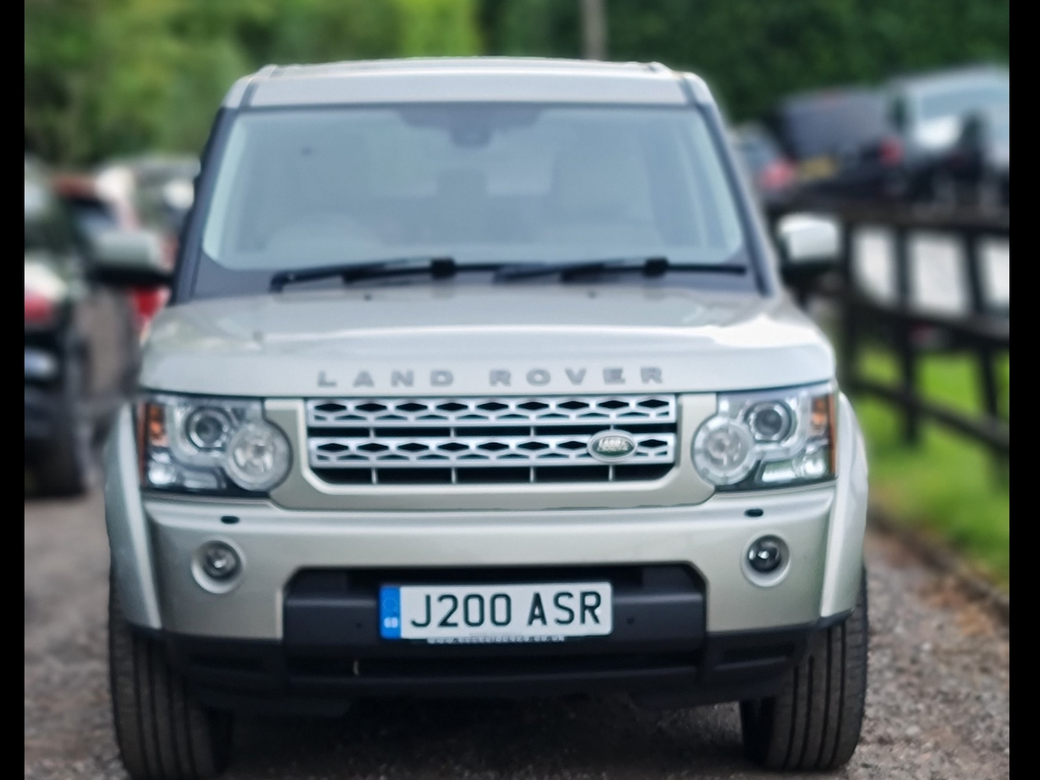 Used Land Rover Discovery 4 2014 for sale - 76017024: Photo 6