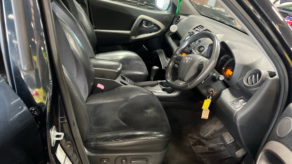 Used Toyota RAV4 2011 for sale - 76762783: Photo 7