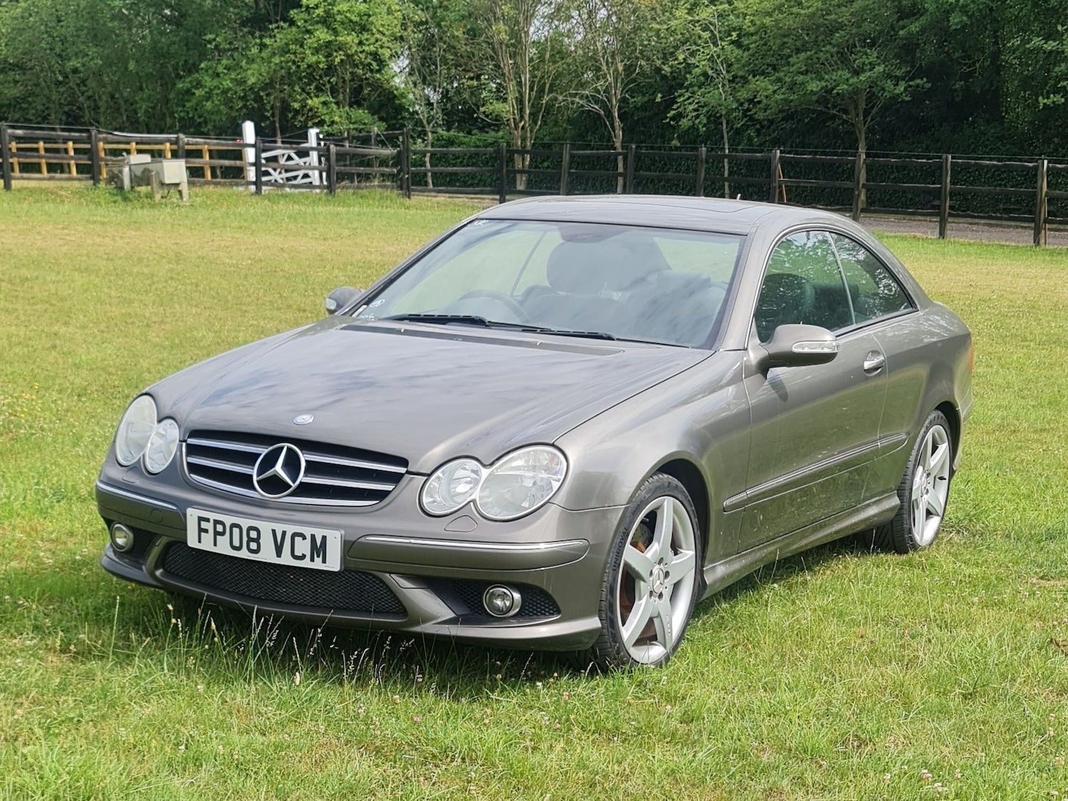 Used Mercedes-Benz CLK 2008 for sale - 76778087: Photo 1