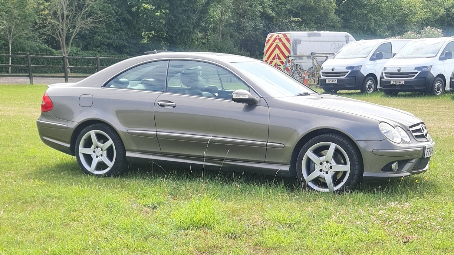 Used Mercedes-Benz CLK 2008 for sale - 76778087: Photo 10