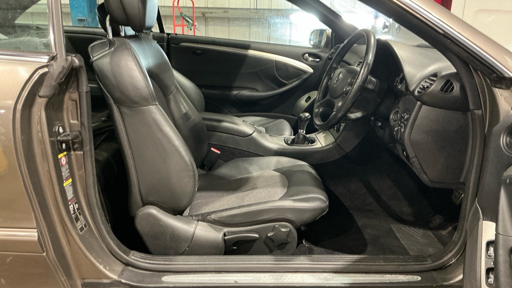 Used Mercedes-Benz CLK 2008 for sale - 76778087: Photo 15