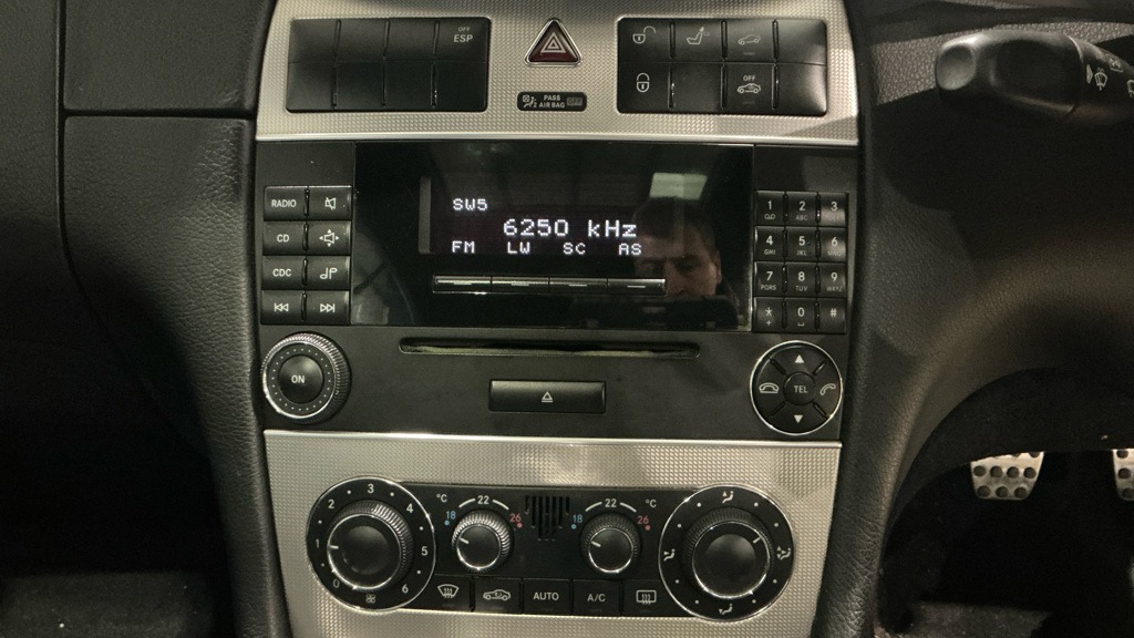 Used Mercedes-Benz CLK 2008 for sale - 76778087: Photo 17