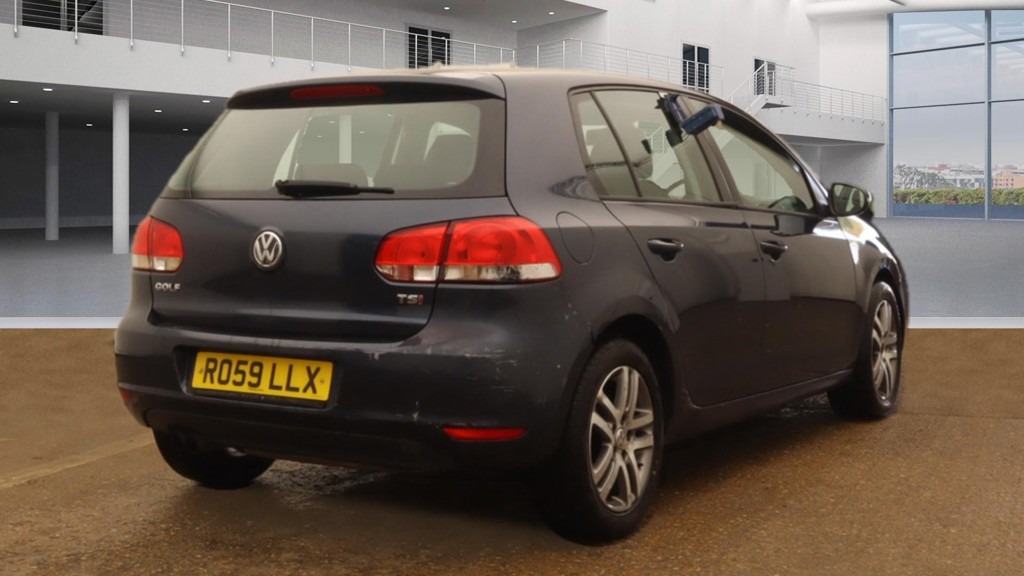 Used Volkswagen Golf 2009 for sale - 77248829: Photo 19
