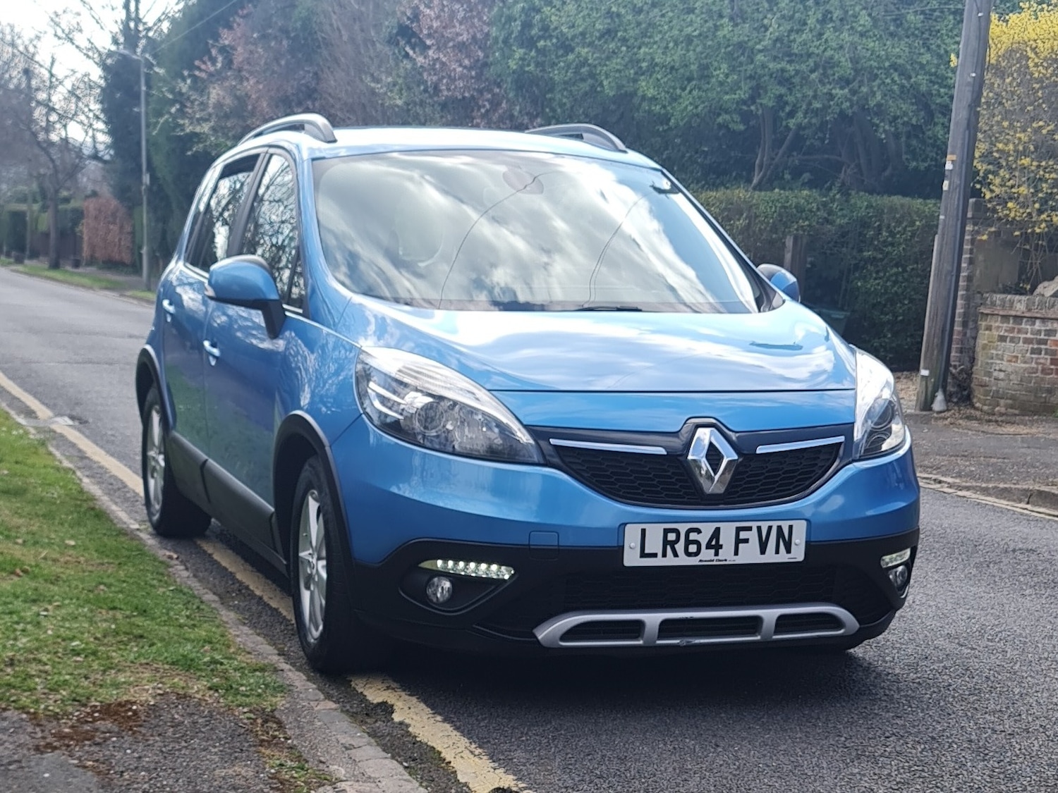 Used Renault Scenic Xmod 2014 for sale - 76065375: Photo 1