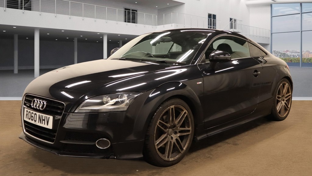 Used Audi TT 2010 for sale - 76161702: Photo 2
