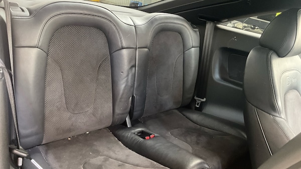 Used Audi TT 2010 for sale - 76161702: Photo 8