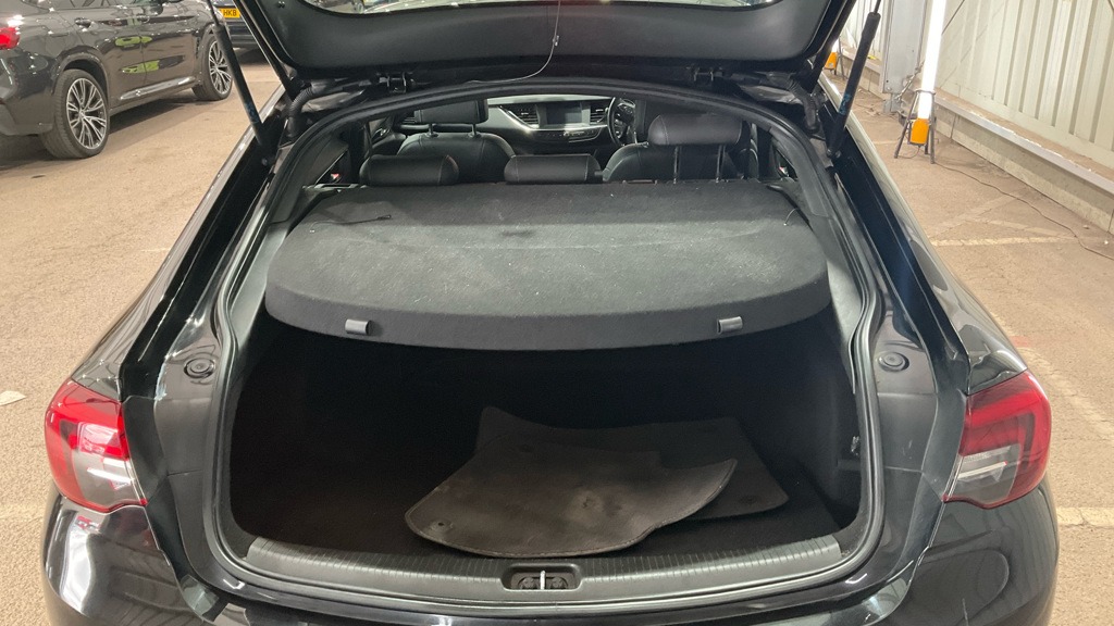 Used Vauxhall Insignia 2019 for sale - 76384721: Photo 7