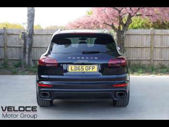 Used Porsche Cayenne 2015 for sale - 74837400: Photo