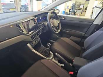Used Volkswagen Polo 2024 for sale - 73350724: Photo