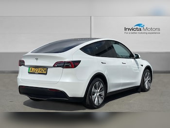 Used Tesla Model Y 2023 for sale - 75518041: Photo
