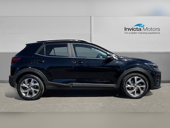 Used Kia Stonic 2021 for sale - 78770378: Photo