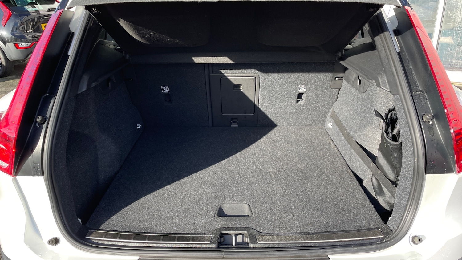 Used Volvo XC40 2020 for sale - 77288873: Photo 15