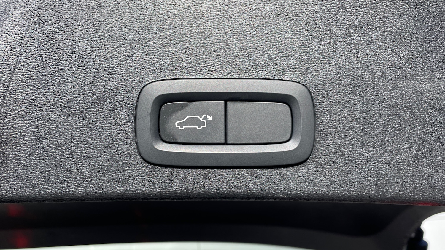 Used Volvo XC40 2020 for sale - 77288873: Photo 22