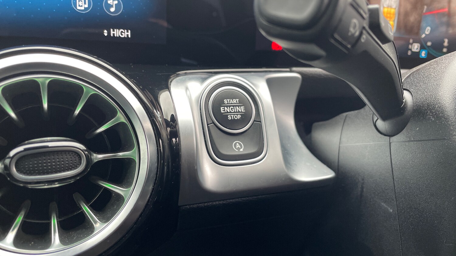 Used Mercedes-Benz GLB 2022 for sale - 76986744: Photo 23