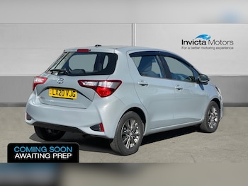 Used Toyota Yaris 2020 for sale - 75987484: Photo