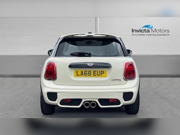 Used MINI Hatch 2019 for sale - 79130467: Photo