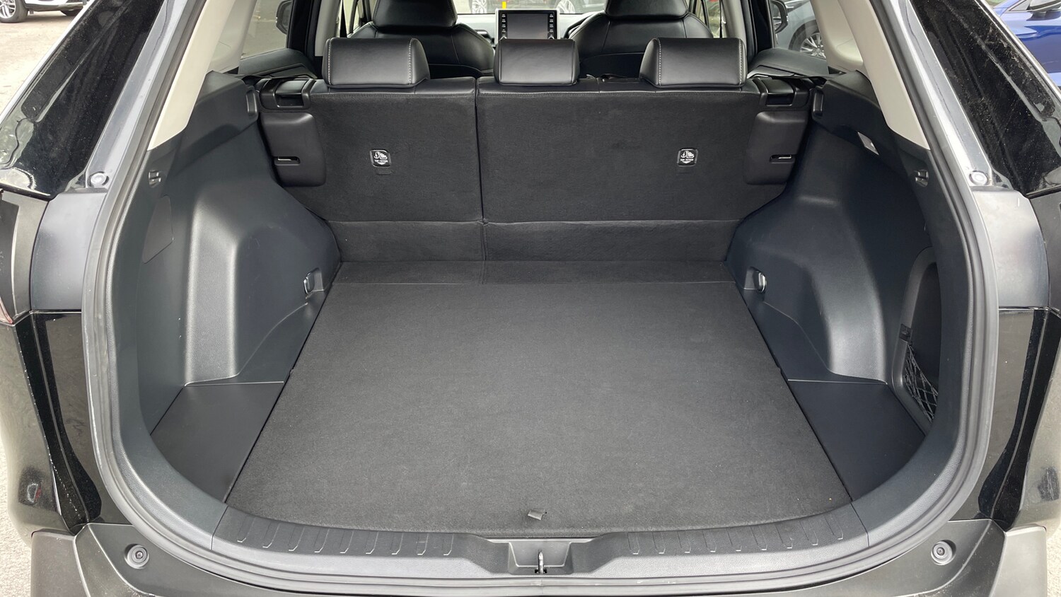 Used Toyota RAV4 2021 for sale - 75938185: Photo 15