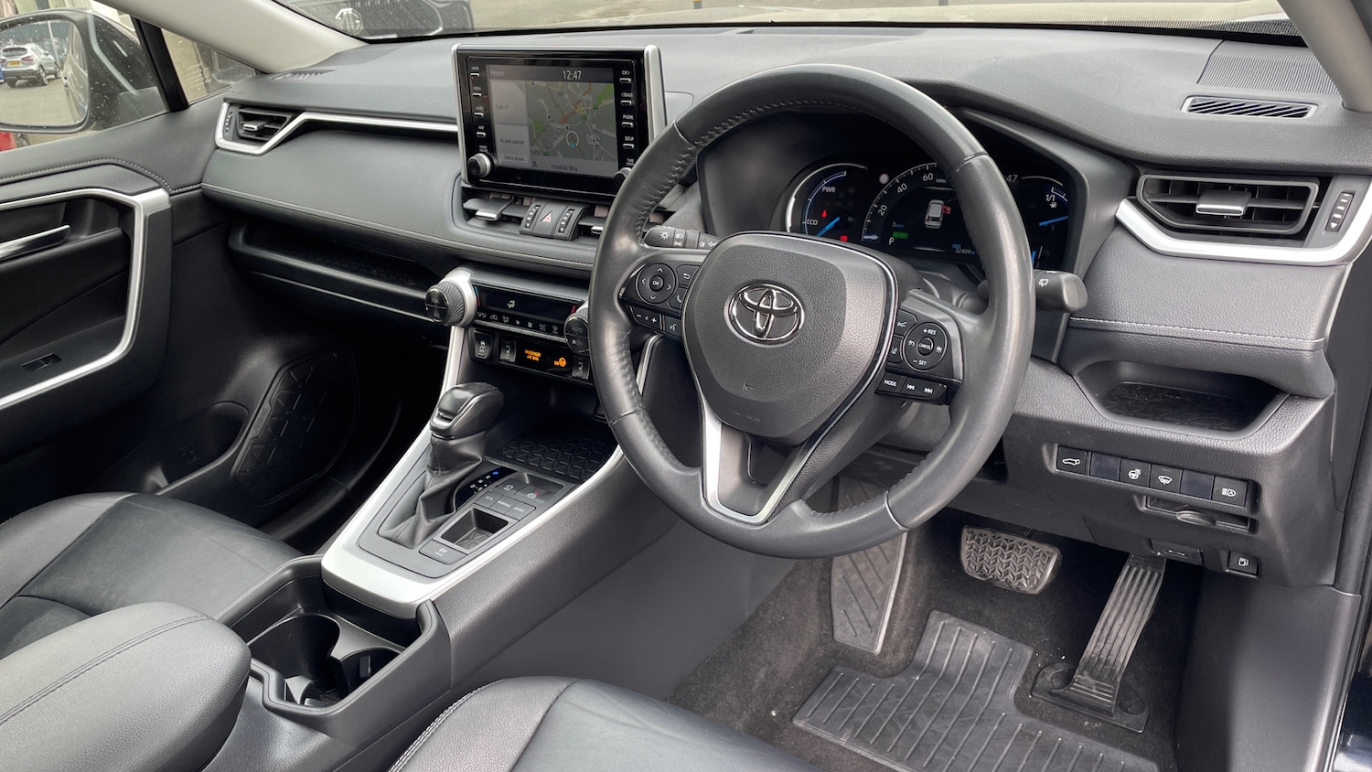 Used Toyota RAV4 2021 for sale - 75938185: Photo 9