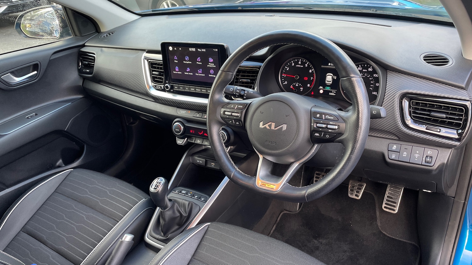 Used Kia Stonic 2023 for sale - 76896855: Photo 9