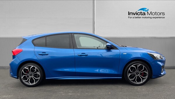 Used Ford Focus 2019 for sale - 76267619: Photo 2