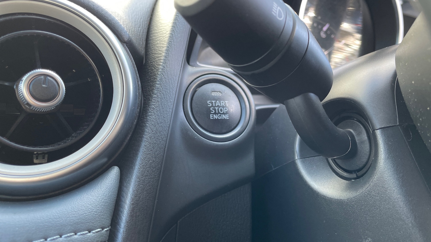 Used Mazda Mazda2 2021 for sale - 77008057: Photo 23