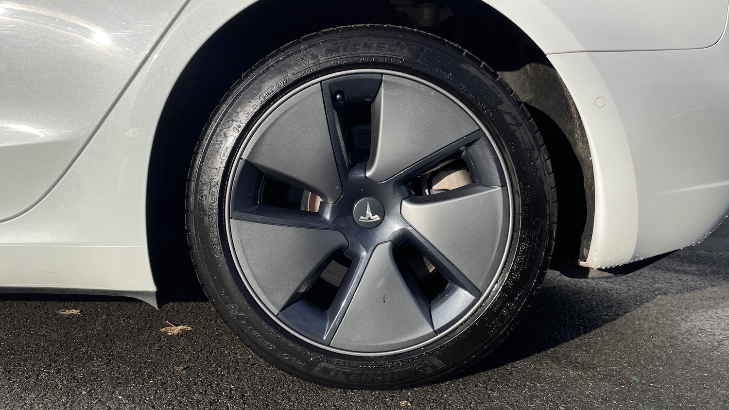 Used Tesla Model 3 2021 for sale - 76627640: Photo 18