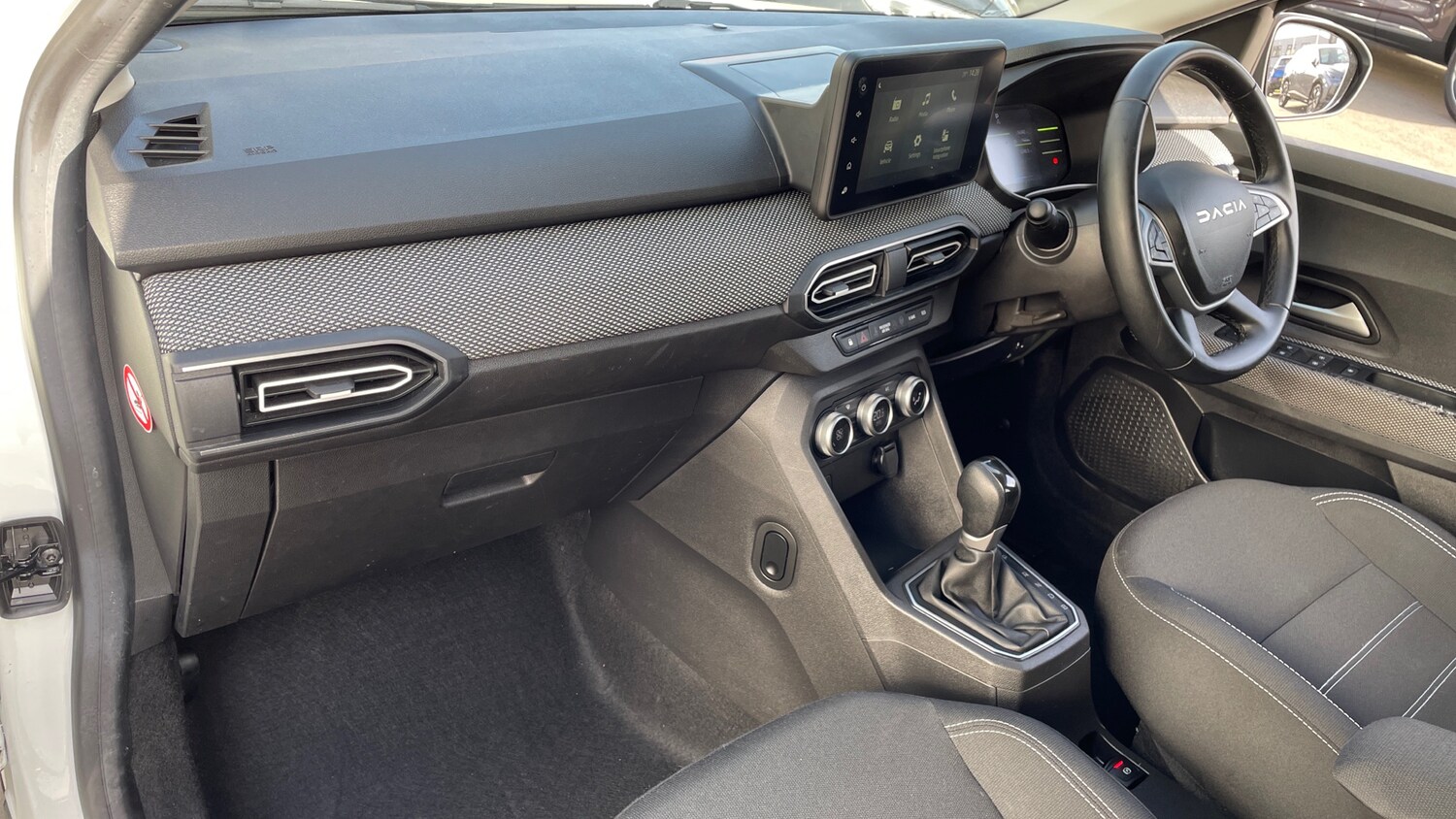 Used Dacia Jogger 2024 for sale - 77682036: Photo 10