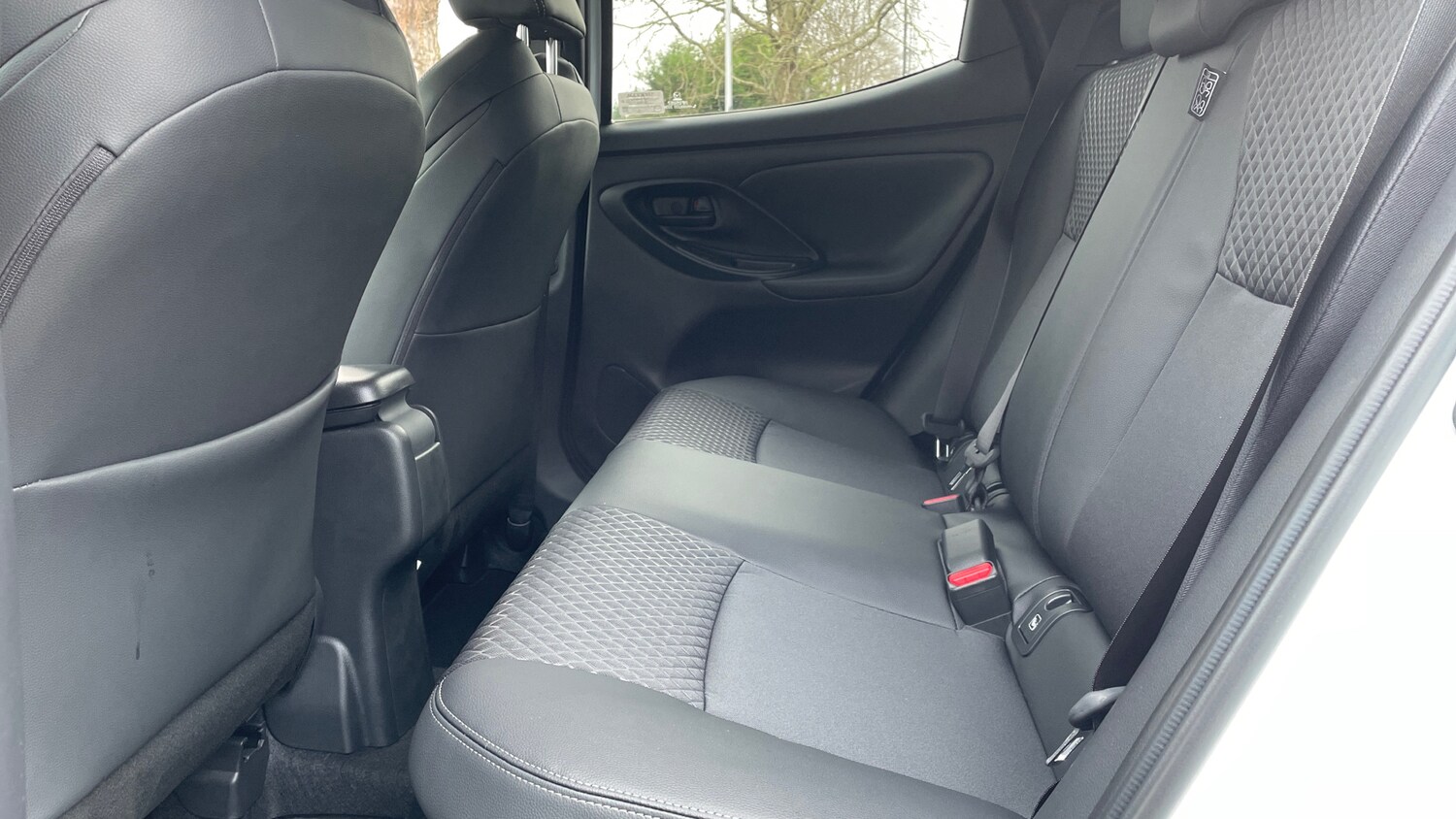 Used Mazda Mazda2 HYBRID for sale - 78168602: Photo 14