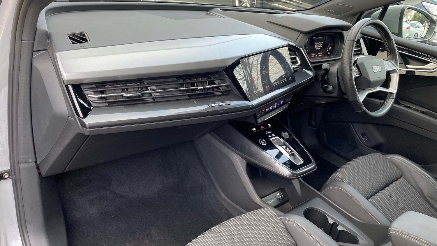 Used Audi Q4 e-tron 2022 for sale - 77154506: Photo 10