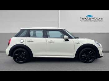 Used MINI Hatch 2019 for sale - 75223260: Photo
