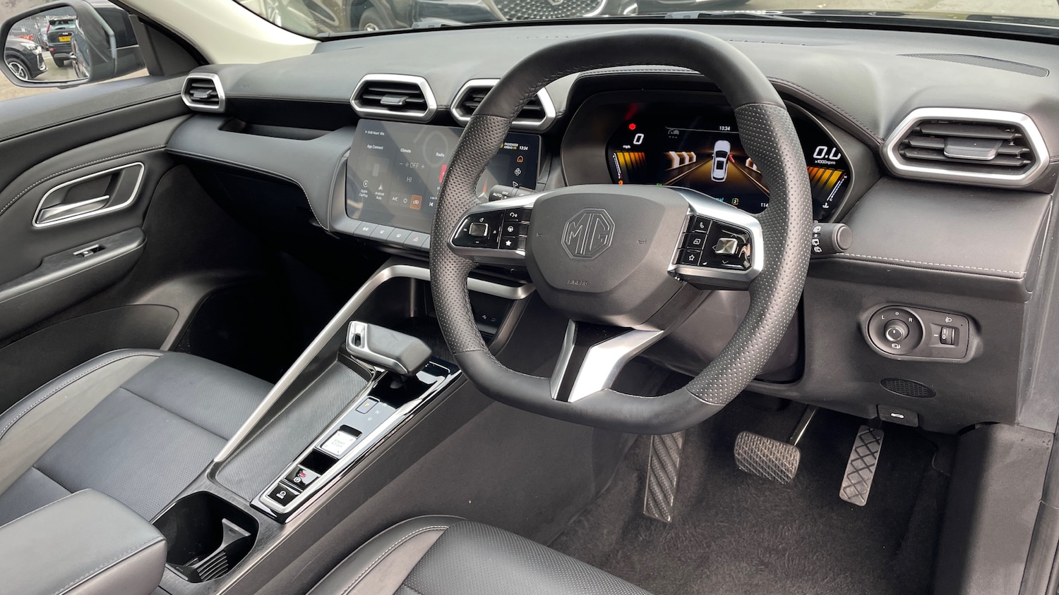 Used MG ZS Hybrid 2024 for sale - 76643226: Photo 9