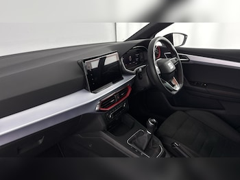 Used SEAT Ibiza 2024 for sale - 77617024: Photo