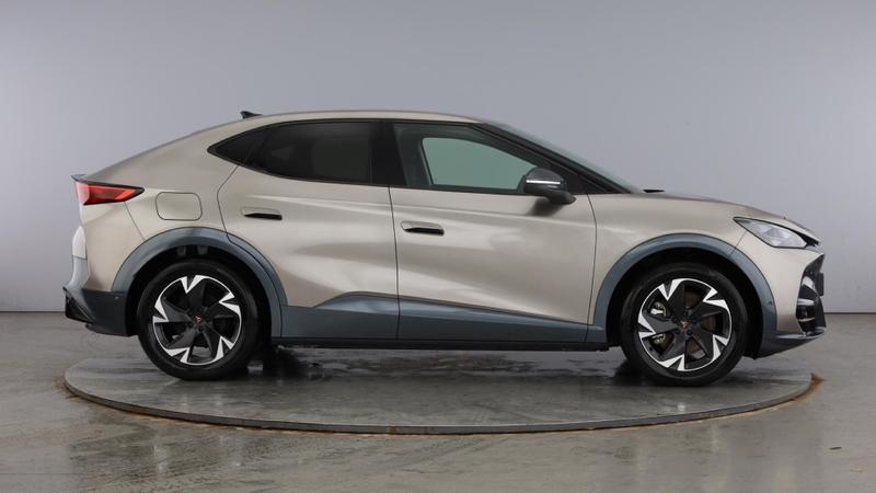 Used Cupra Tavascan 2024 for sale - 76273843: Photo 4