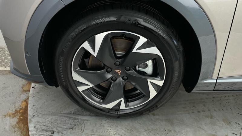 Used Cupra Tavascan 2024 for sale - 76273843: Photo 41