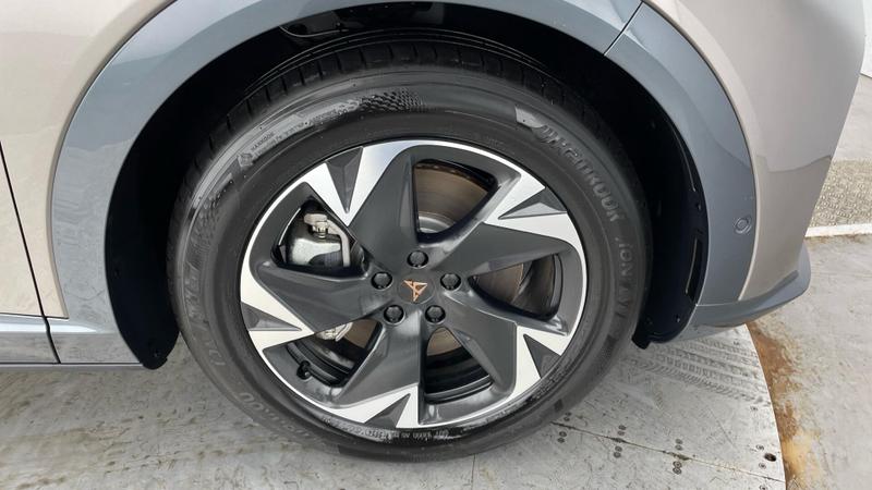 Used Cupra Tavascan 2024 for sale - 76273843: Photo 5