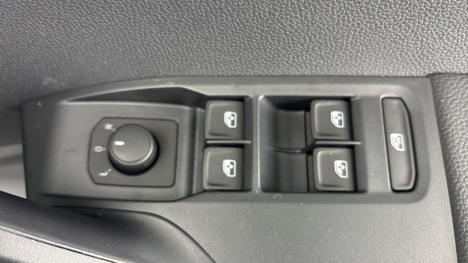 Used SEAT Arona 2026 for sale - 77762913: Photo 19