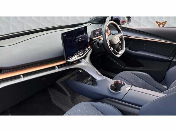Used Cupra Tavascan 2024 for sale - 74145790: Photo 2