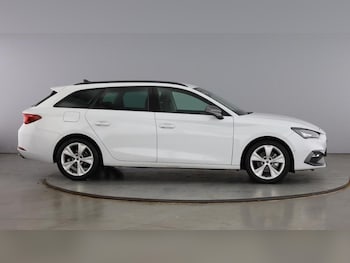 Used SEAT Leon 2025 for sale - 76205686: Photo