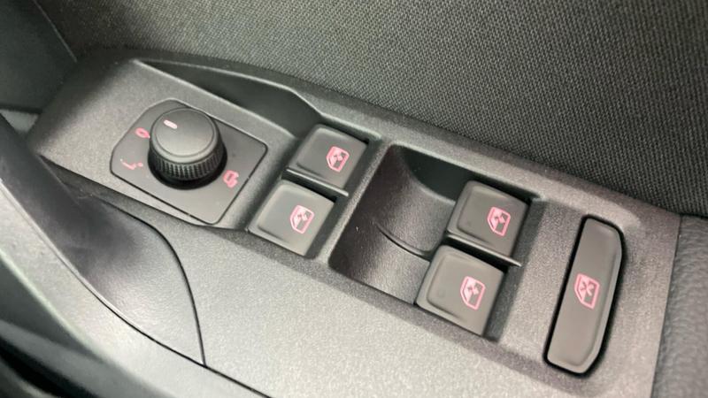 Used SEAT Arona 2025 for sale - 76776732: Photo 19