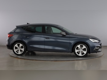 Used SEAT Leon 2023 for sale - 79153907: Photo