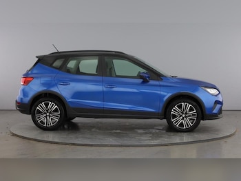 Used SEAT Arona 2023 for sale - 76847486: Photo