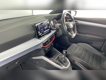 Used SEAT Arona 2022 for sale - 76382329: Photo