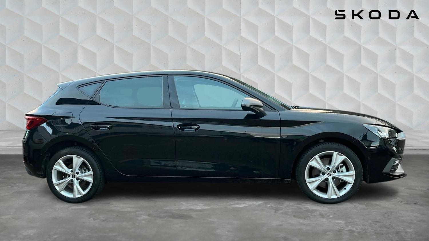 Used SEAT Leon 2025 for sale - 77602911: Photo 4