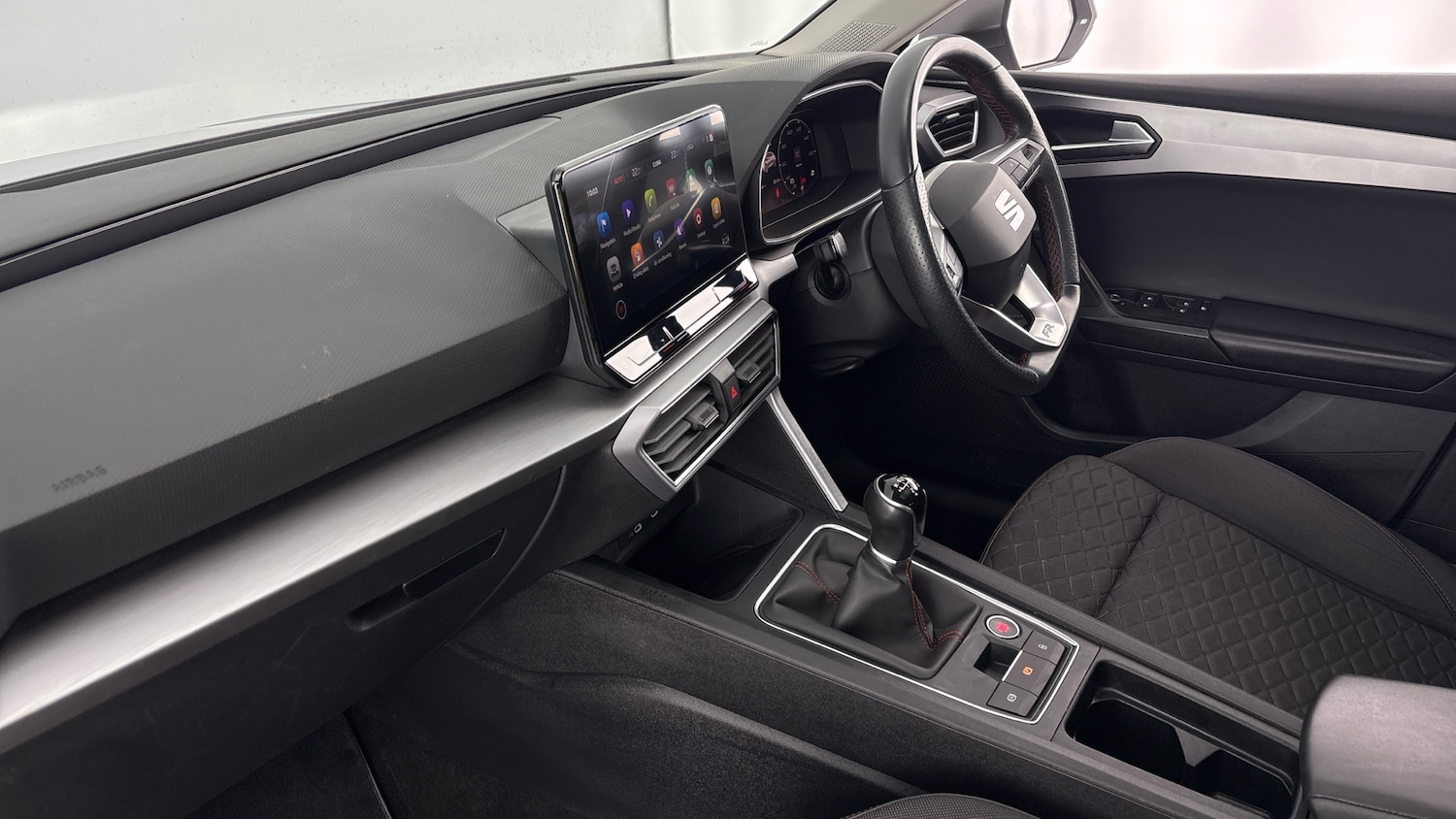 Used SEAT Leon 2022 for sale - 77505307: Photo 2