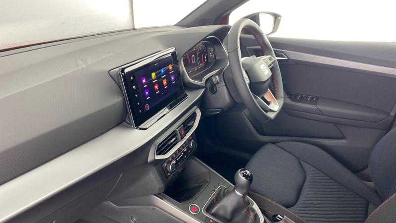 Used SEAT Arona 2025 for sale - 76776743: Photo 2