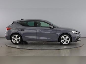 Used SEAT Leon 2024 for sale - 76508235: Photo